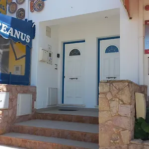Oceanus With Private Kitchen, Bathroom And Terrace 300m From The , Sagres Portogallo